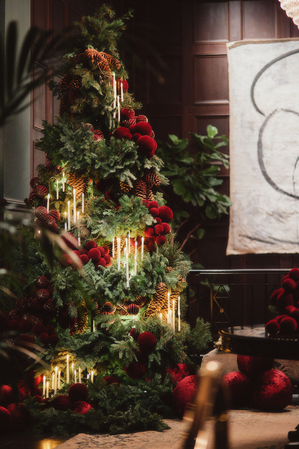 Lustra Seasonal Edit